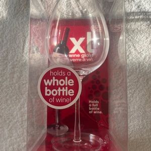 DCI XL Wine Glass, Holds a Whole Bottle of Wine